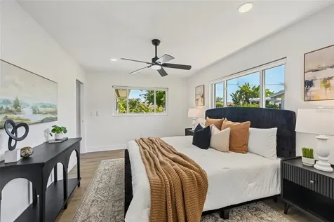 6735 Keystone Drive Sarasota FL 34231