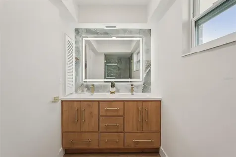 6735 Keystone Drive Sarasota FL 34231