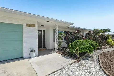 6735 Keystone Drive Sarasota FL 34231