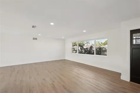 6735 Keystone Drive Sarasota FL 34231