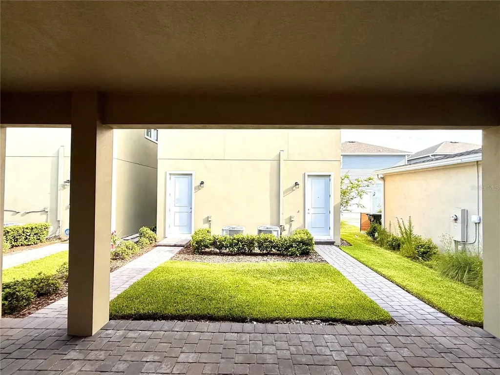 9922 Rodbell Street Orlando FL 32827