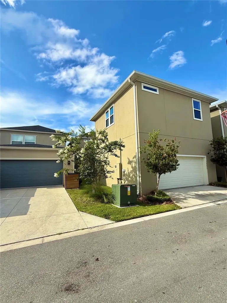 9922 Rodbell Street Orlando FL 32827