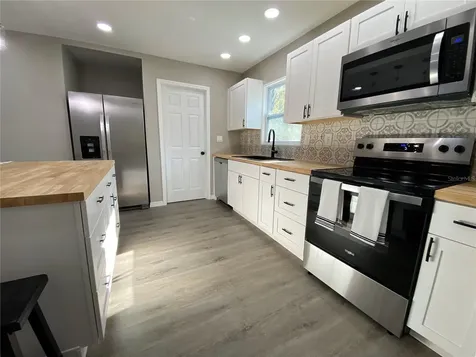 12704 Lacey Drive New Port Richey FL 34654