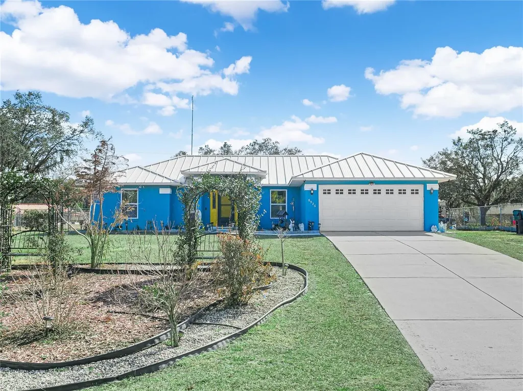 8926 Cypresswood Drive Lake Wales FL 33898