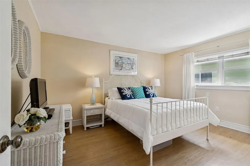 245 104th Avenue Treasure Island FL 33706