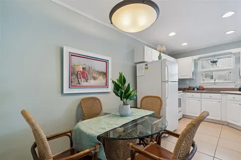 245 104th Avenue Treasure Island FL 33706