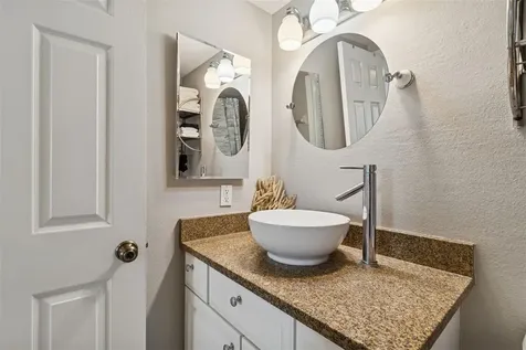 245 104th Avenue Treasure Island FL 33706