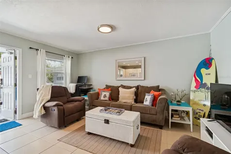 245 104th Avenue Treasure Island FL 33706