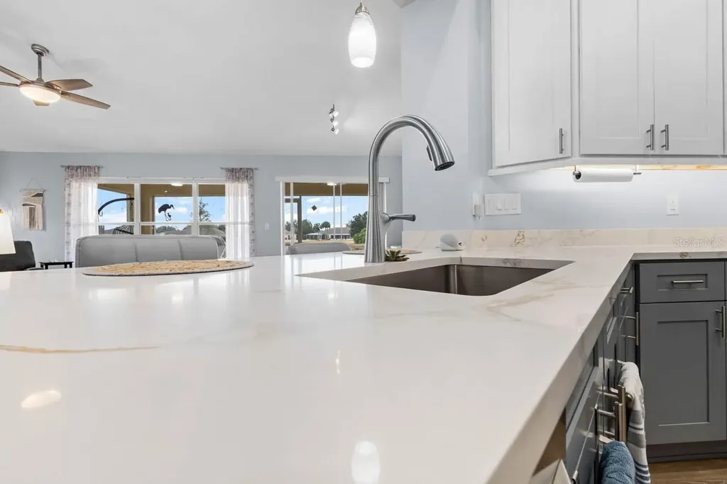 2226 Brookfield Greens Circle Sun City Center FL 33573