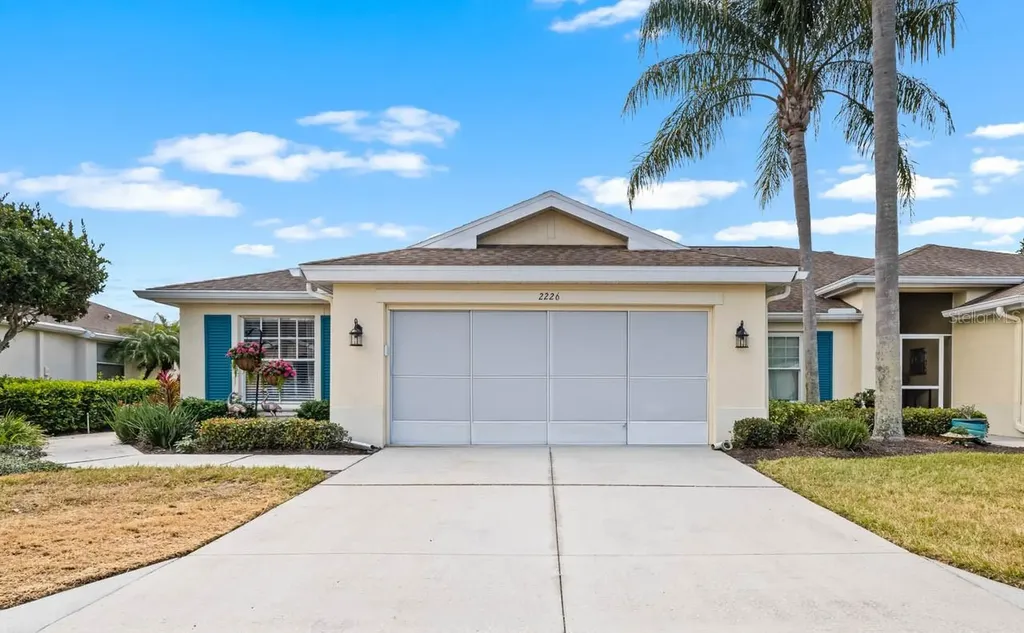 2226 Brookfield Greens Circle Sun City Center FL 33573