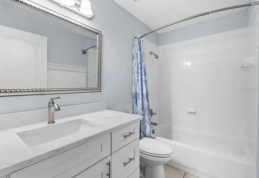 2226 Brookfield Greens Circle Sun City Center FL 33573