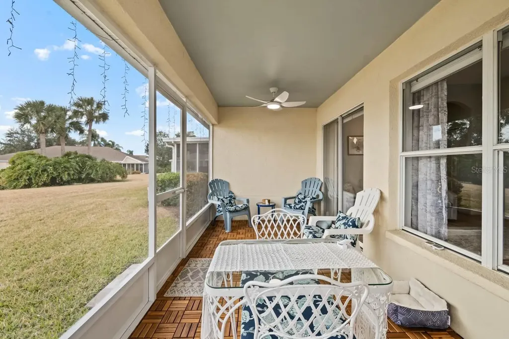 2226 Brookfield Greens Circle Sun City Center FL 33573