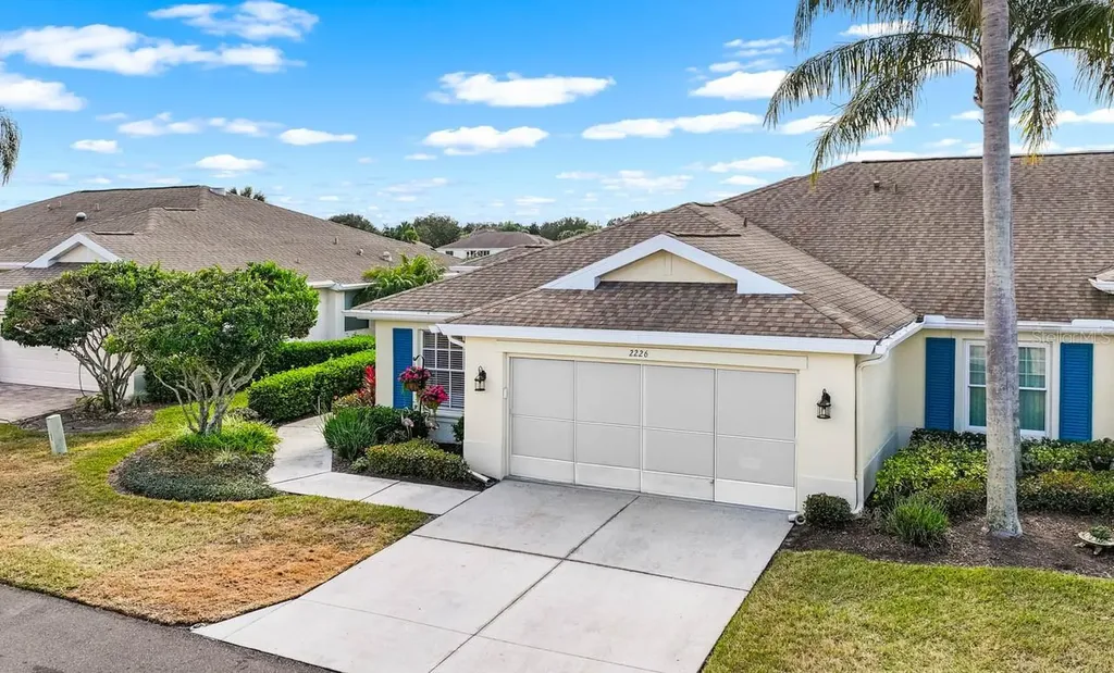 2226 Brookfield Greens Circle Sun City Center FL 33573