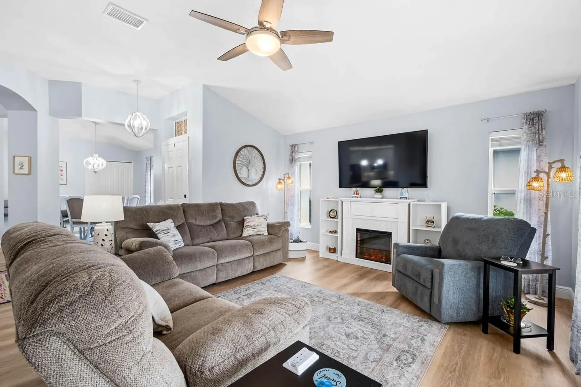 2226 Brookfield Greens Circle Sun City Center FL 33573