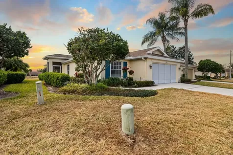 2226 Brookfield Greens Circle Sun City Center FL 33573