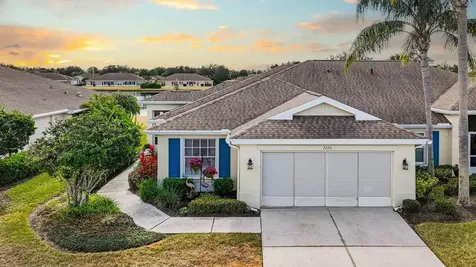 2226 Brookfield Greens Circle Sun City Center FL 33573