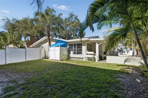 2302 S Arrawana Avenue Tampa FL 33629