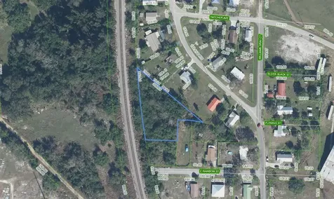 161 & 165 E Rainbow Avon Park FL 33825