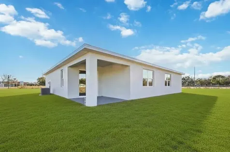 2145 River Hawk Loop Winter Haven FL 33880