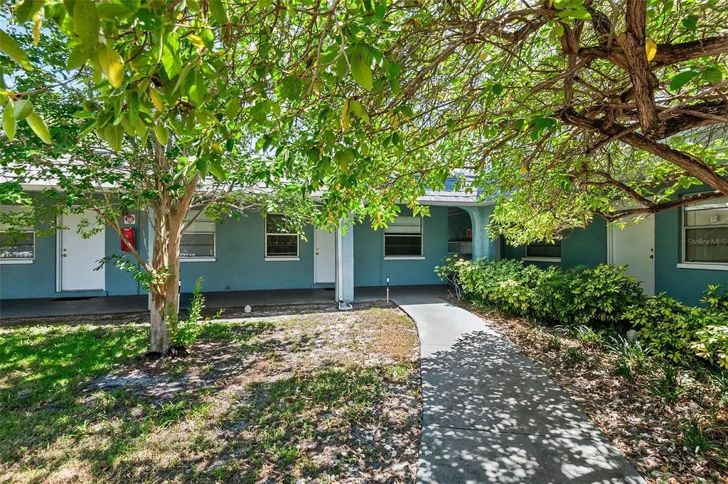 555 62nd Street S St Petersburg FL 33707