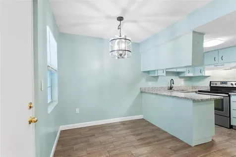 555 62nd Street S St Petersburg FL 33707