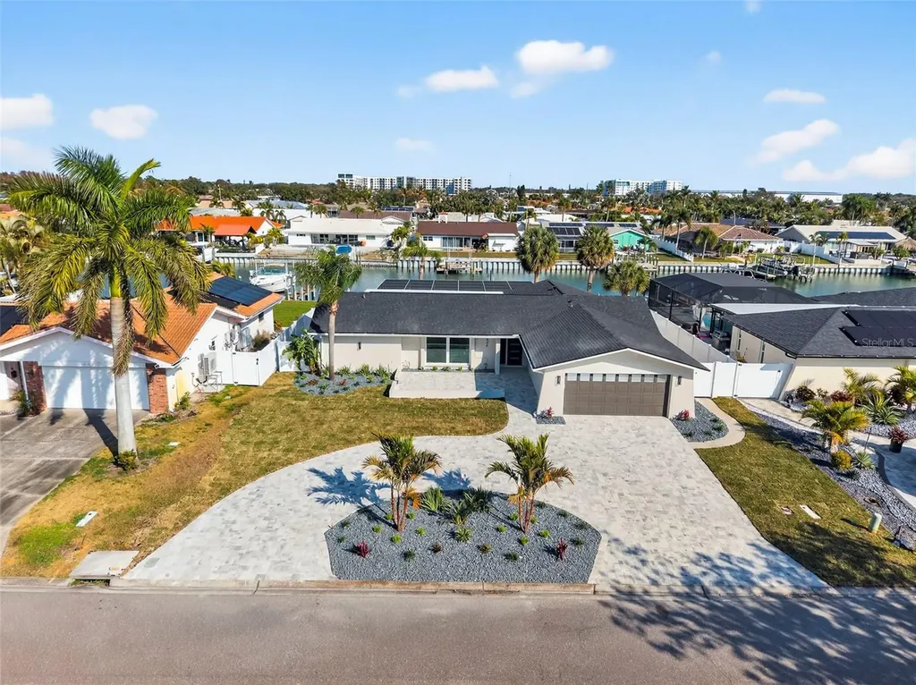 4426 43rd Street S St Petersburg FL 33711