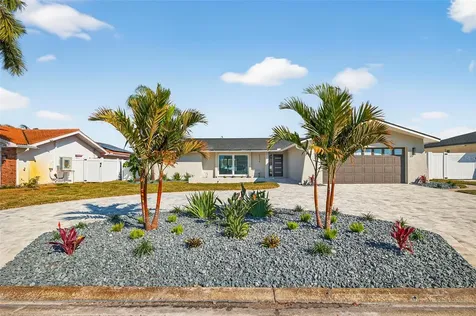 4426 43rd Street S St Petersburg FL 33711