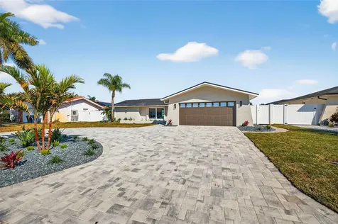 4426 43rd Street S St Petersburg FL 33711