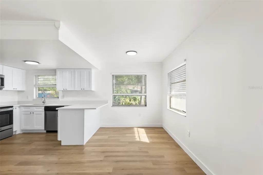 555 62nd Street S St Petersburg FL 33707