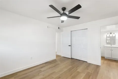 555 62nd Street S St Petersburg FL 33707