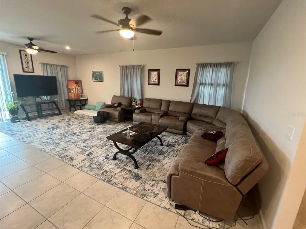 2937 Slough Creek Drive Kissimmee FL 34744