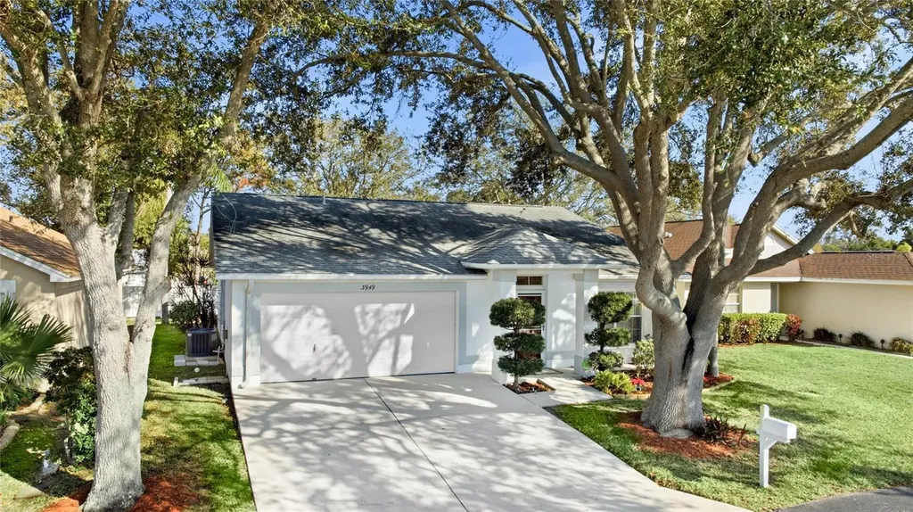 3949 37th Street Court W Bradenton FL 34205