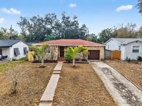 1210 46th Avenue N St Petersburg FL 33702