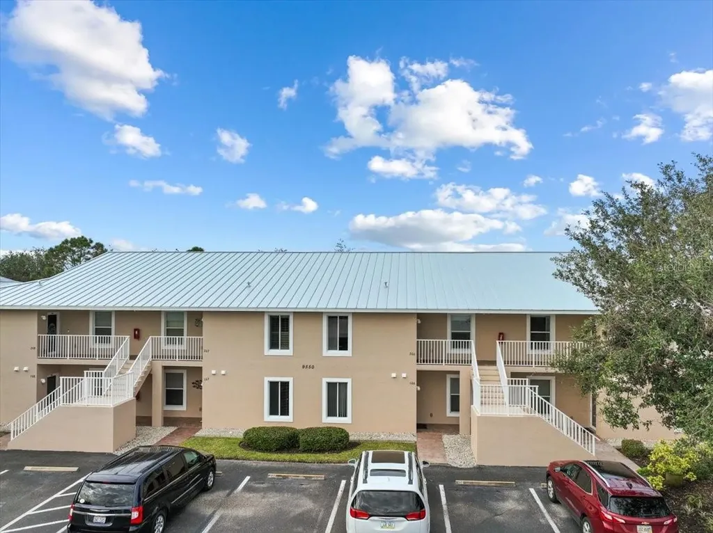 9550 Fiddlers Green Circle Rotonda West FL 33947