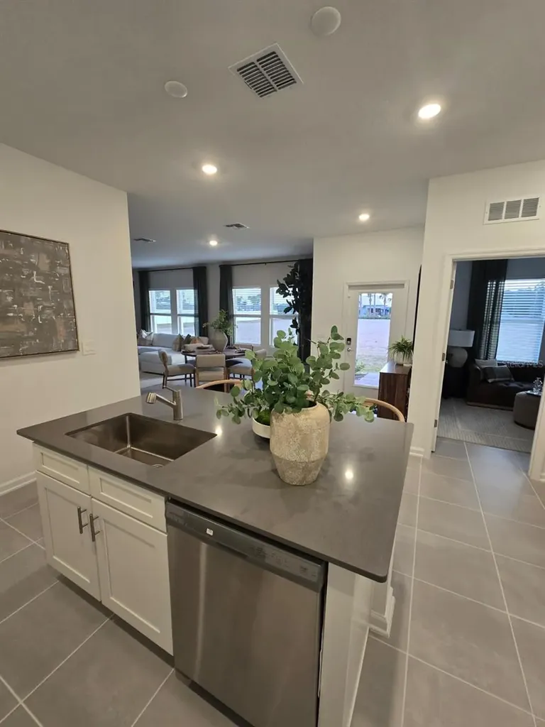 4244 St Thomas Way Kissimmee FL 34758