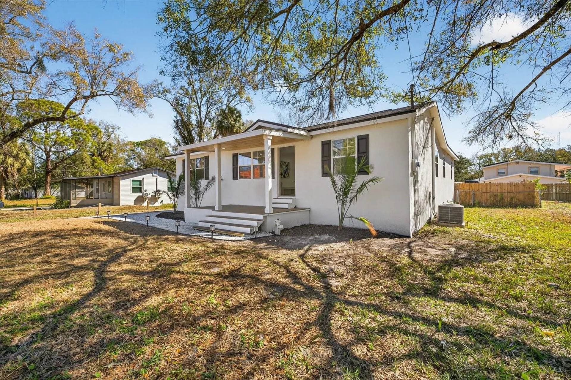 6403 Elliot Drive Tampa FL 33615