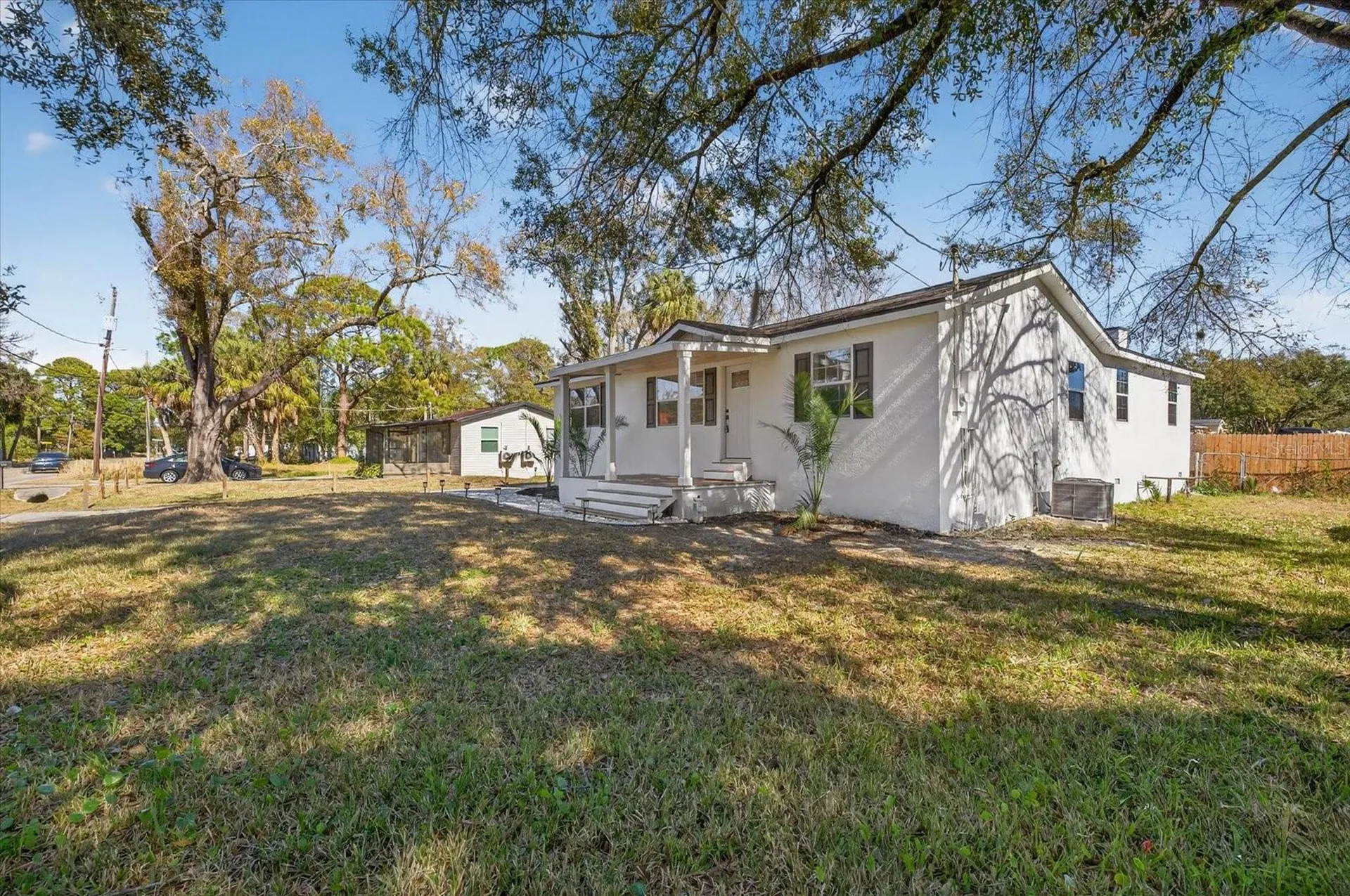 6403 Elliot Drive Tampa FL 33615