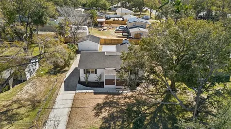 6403 Elliot Drive Tampa FL 33615
