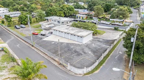 Carr. #2 2 Estructuras Int. Bo. Algarrobo Vega Baja PR 00693