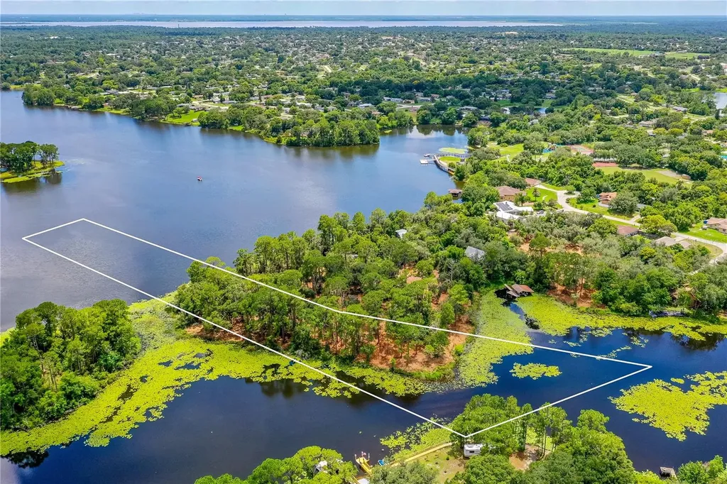 Twin Oak Street Deltona FL 32725