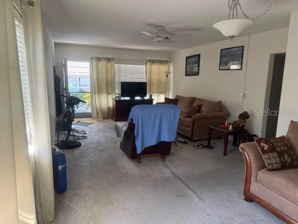 4143 57th Street N Kenneth City FL 33709