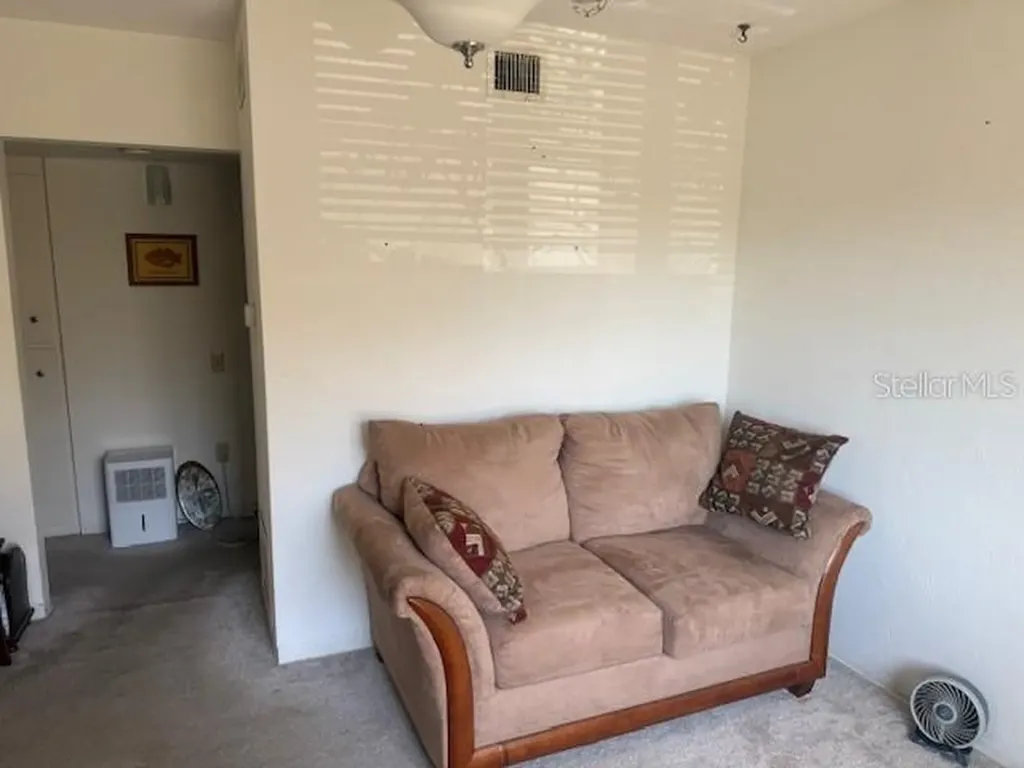 4143 57th Street N Kenneth City FL 33709
