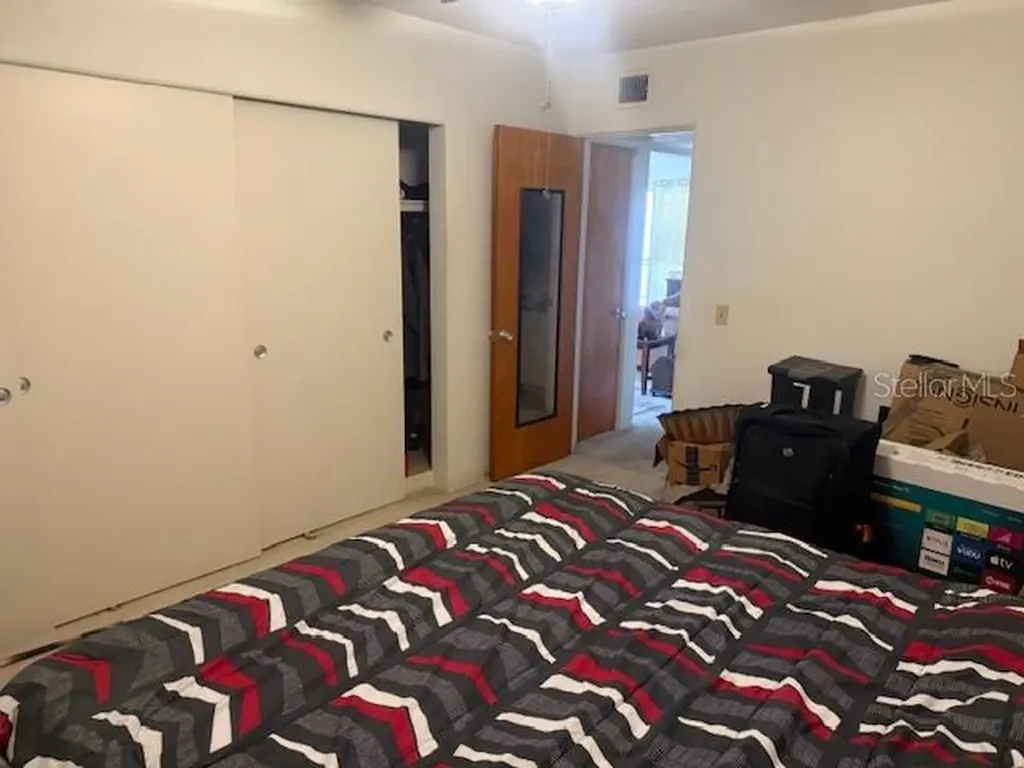 4143 57th Street N Kenneth City FL 33709