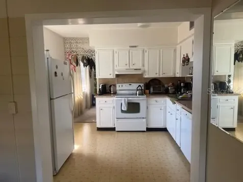 4143 57th Street N Kenneth City FL 33709