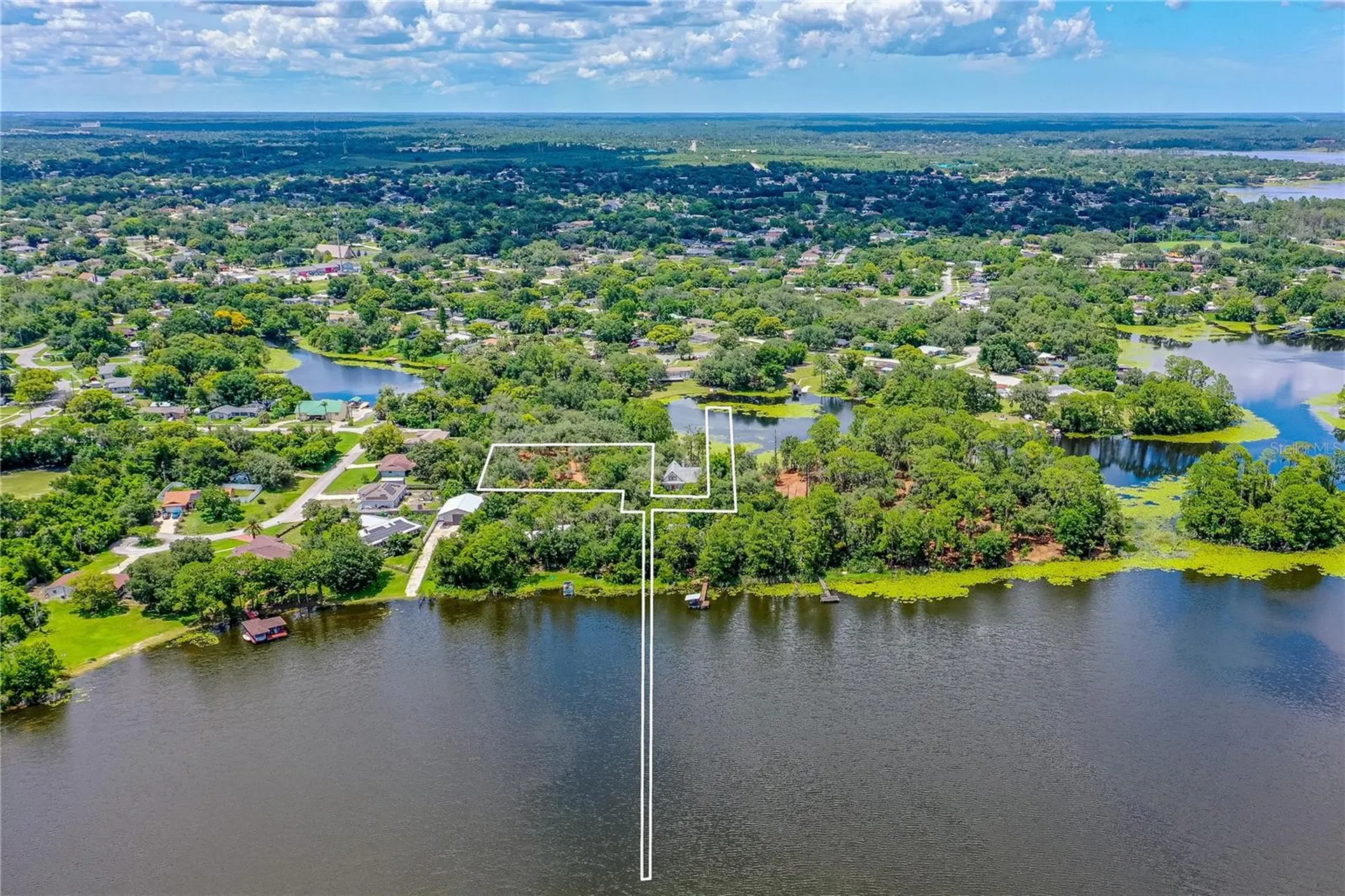 Twin Oak Street Deltona FL 32725