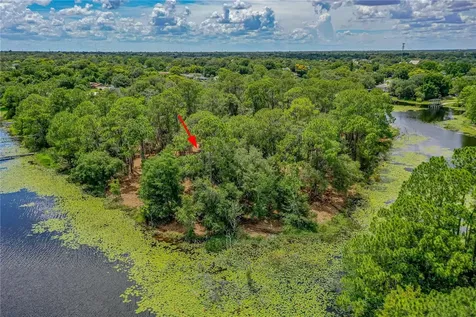 Twin Oak Street Deltona FL 32725