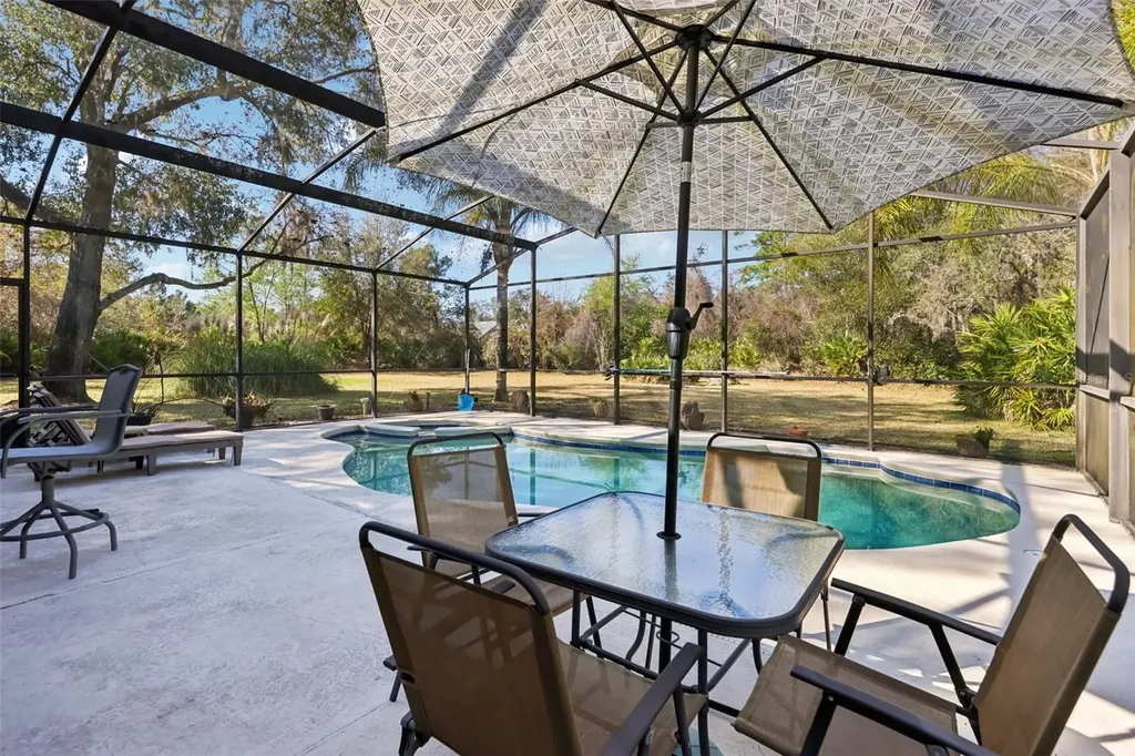 29205 Old Mill E Tavares FL 32778