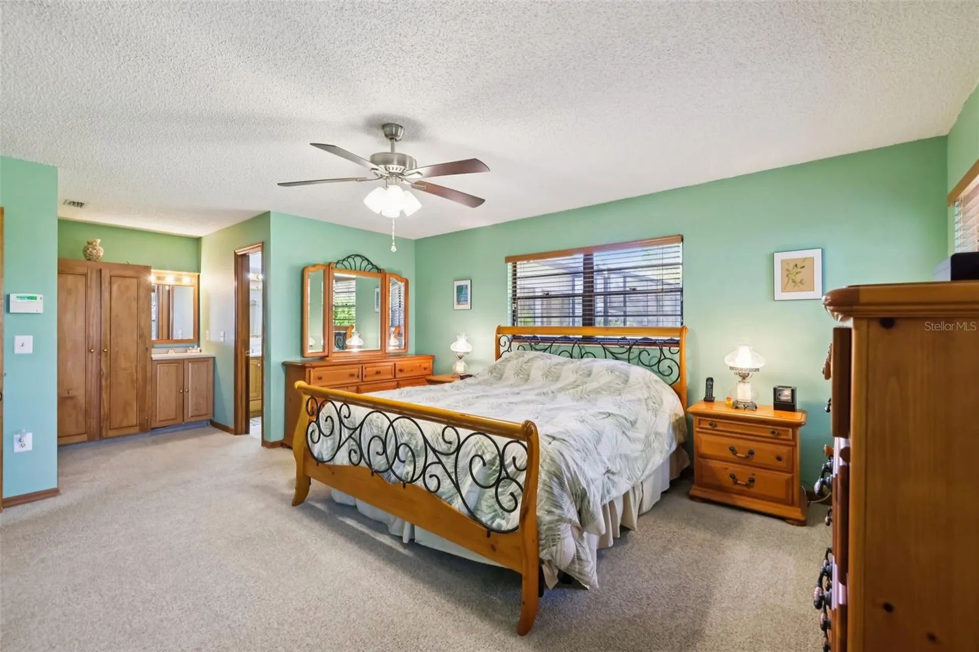 29205 Old Mill E Tavares FL 32778