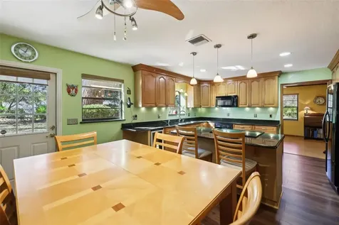 29205 Old Mill E Tavares FL 32778