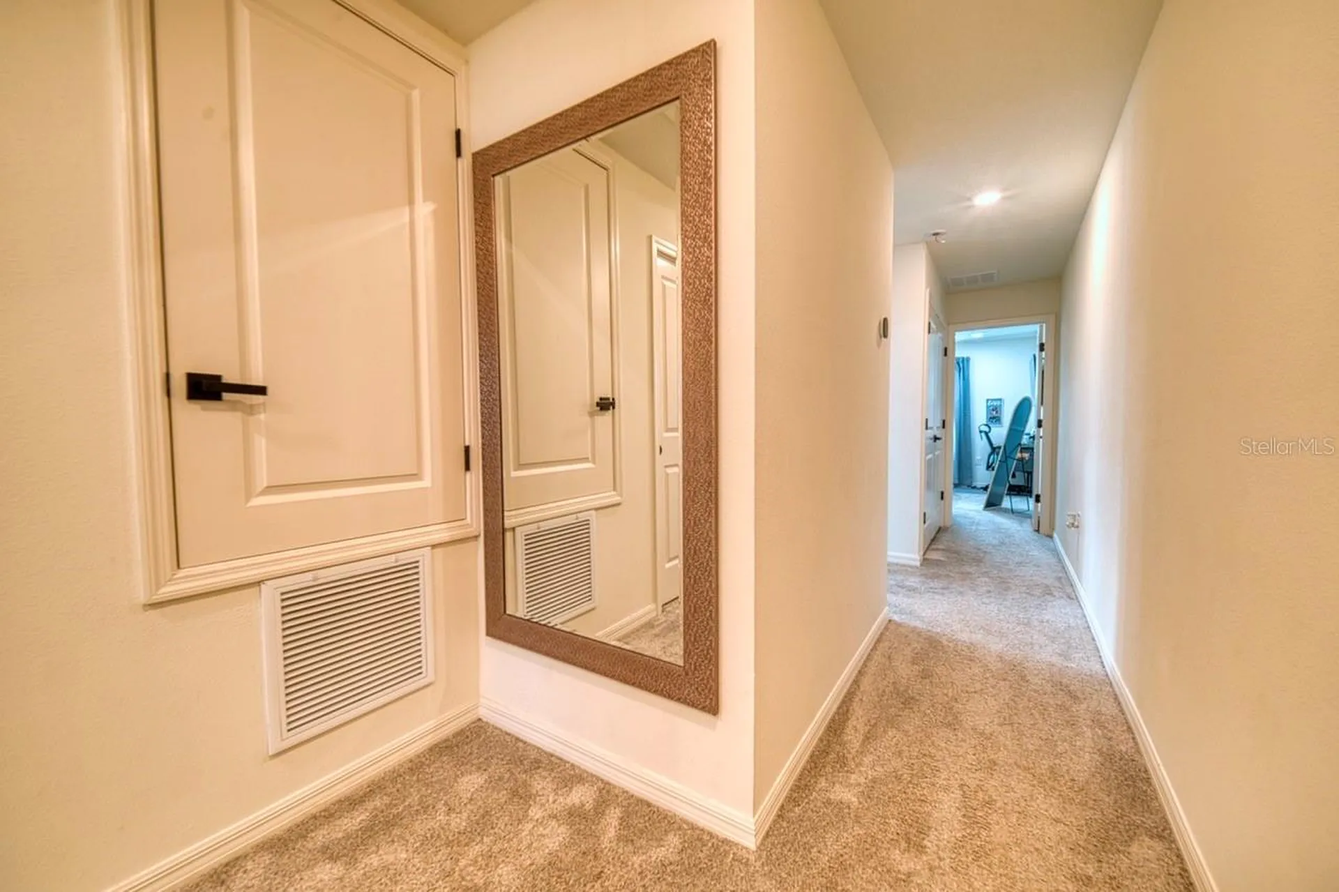 1568 Mirabella Circle Davenport FL 33897